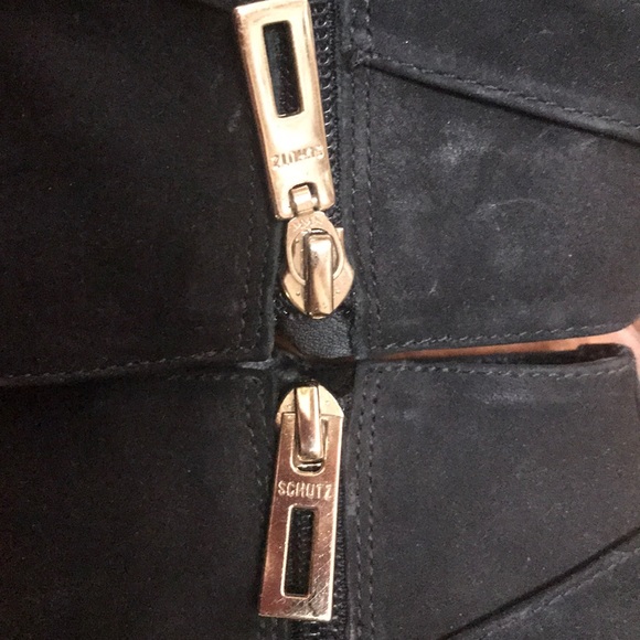 Schutz black leather booties EUC 6.5B - Picture 9 of 15